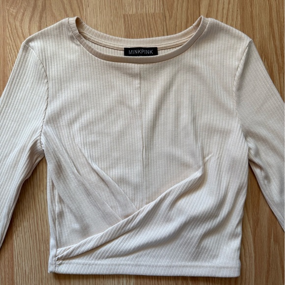 REVOLVE MinkPink Twist Tee Size XS - Picture 3 of 6